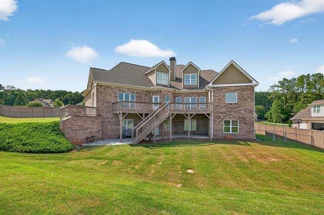 2112 Meadowood Cove, Monroe, GA 30655