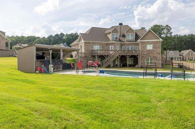2112 Meadowood Cove, Monroe, GA 30655