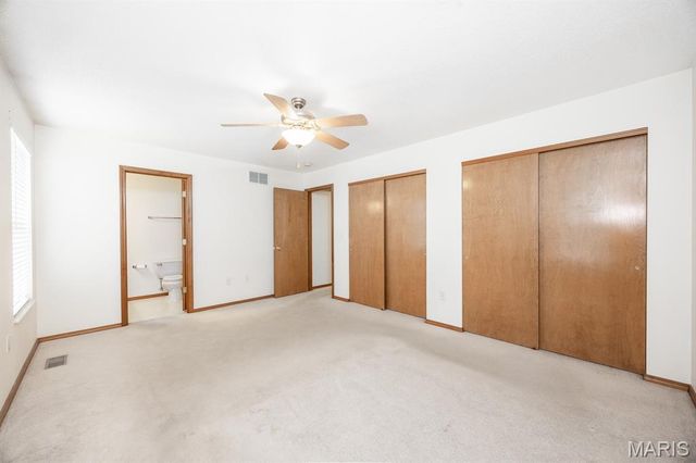 322 Limerick Lane, Belleville, IL 62221