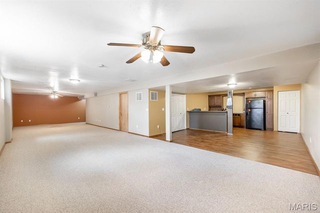 322 Limerick Lane, Belleville, IL 62221