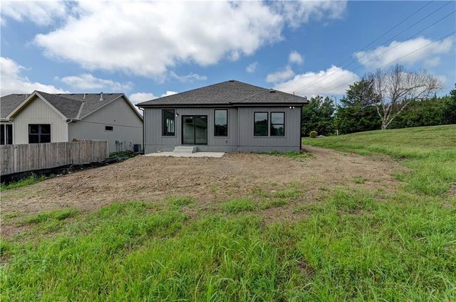 12705 Woodland Avenue, Kansas City, MO 64145