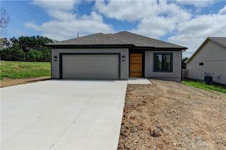 12705 Woodland Avenue, Kansas City, MO 64145