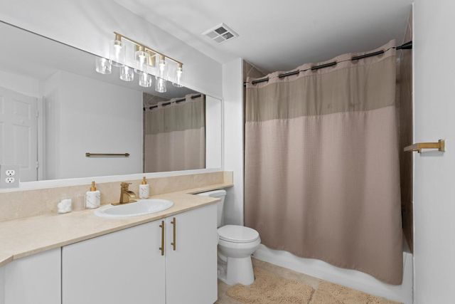 802 W Windward Way 217, Lantana, FL 33462