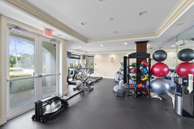 802 W Windward Way 217, Lantana, FL 33462