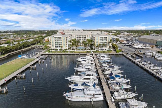 802 W Windward Way 217, Lantana, FL 33462