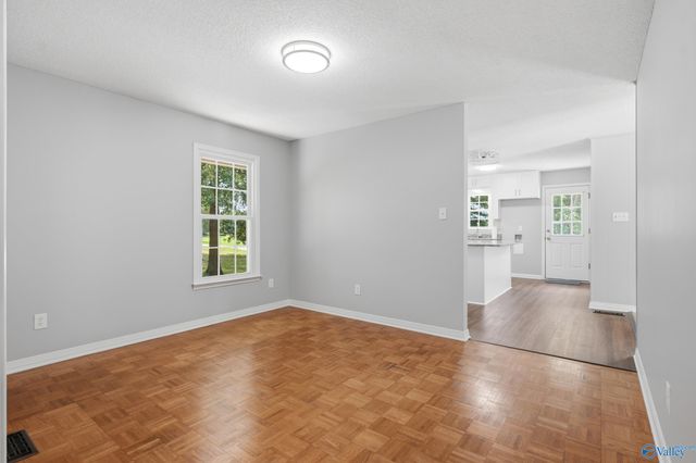 103 Ce Lee Drive NW, Huntsville, AL 35806