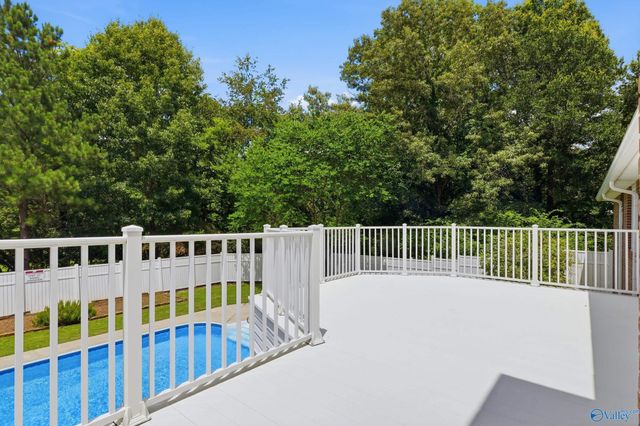103 Ce Lee Drive NW, Huntsville, AL 35806