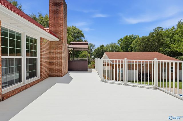 103 Ce Lee Drive NW, Huntsville, AL 35806