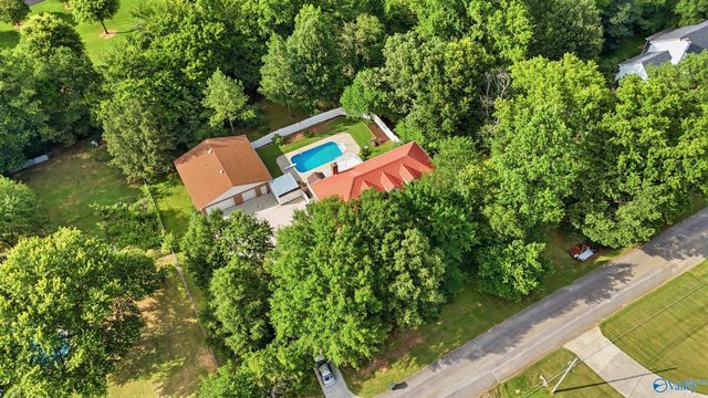 103 Ce Lee Drive NW, Huntsville, AL 35806