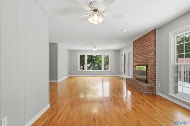 103 Ce Lee Drive NW, Huntsville, AL 35806