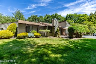 33 Hampton Court, Red Bank, NJ 07701