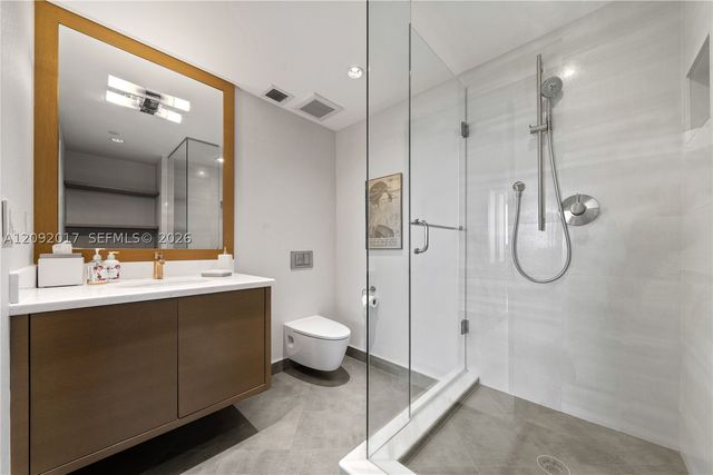 9999 Collins Ave 9J, Bal Harbour, FL 33154