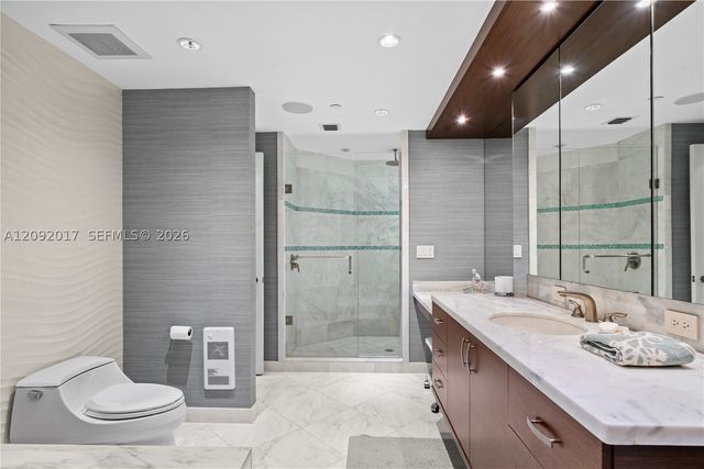 9999 Collins Ave 9J, Bal Harbour, FL 33154