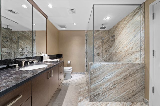 9999 Collins Ave 9J, Bal Harbour, FL 33154