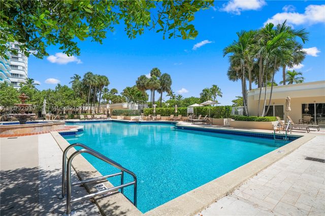 9999 Collins Ave 9J, Bal Harbour, FL 33154