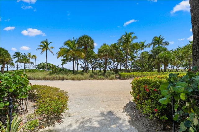 9999 Collins Ave 9J, Bal Harbour, FL 33154