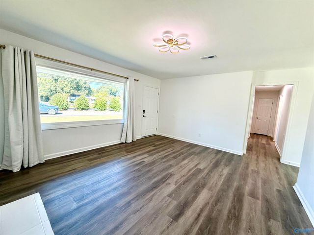 1000 Lowell Drive, Huntsville, AL 35801