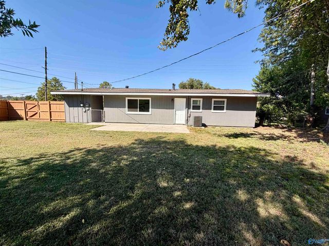 1000 Lowell Drive, Huntsville, AL 35801