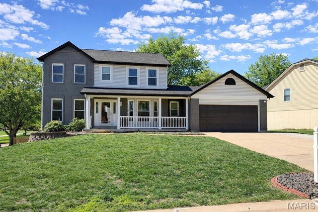 1 Belcourt Circle, St Charles, MO 63304