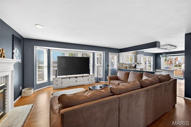 1 Belcourt Circle, St Charles, MO 63304