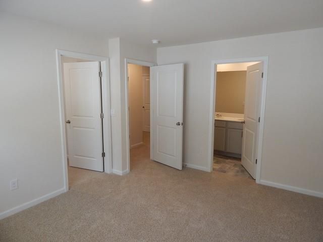 208 Oakmont Valley Trail, Seneca, SC 29678