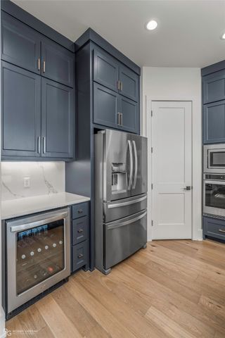 6042 S Lakeshore Drive, Shreveport, LA 71119