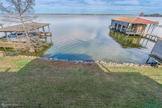 6042 S Lakeshore Drive, Shreveport, LA 71119