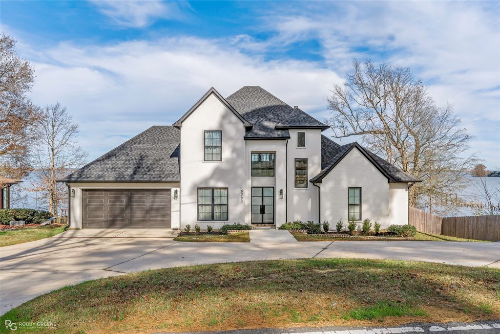 6042 S Lakeshore Drive, Shreveport, LA 71119