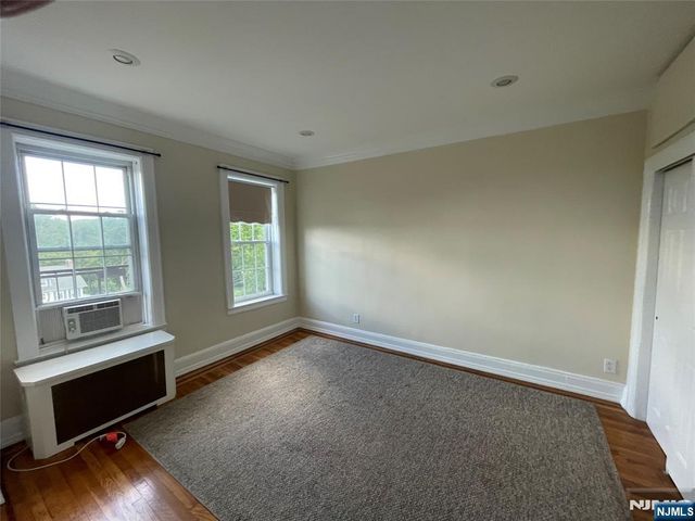275 Engle Street G5, Englewood, NJ 07631