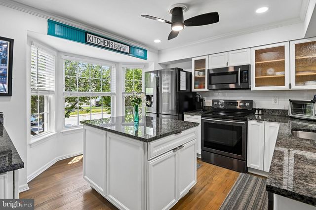 1305 SEA SHELL CT, Stoney Beach, MD 21226
