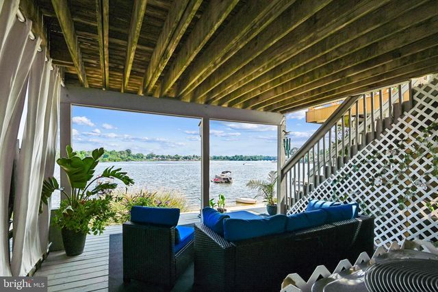 1305 SEA SHELL CT, Stoney Beach, MD 21226