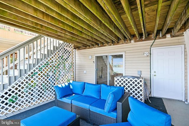 1305 SEA SHELL CT, Stoney Beach, MD 21226