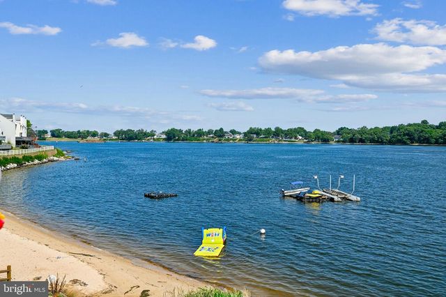 1305 SEA SHELL CT, Stoney Beach, MD 21226