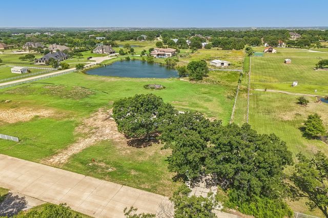 1181 Fox Run, Bartonville, TX 76226