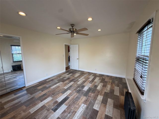 730 Cottage St, Uniondale, NY 11553