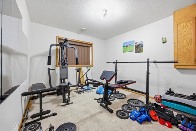 1022 4th Avenue W, West Fargo, ND 58078