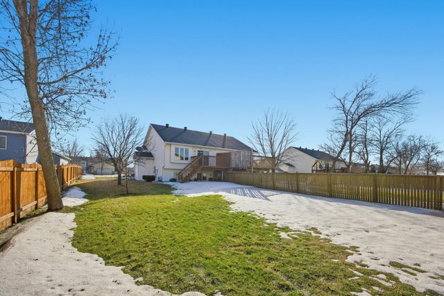 1022 4th Avenue W, West Fargo, ND 58078