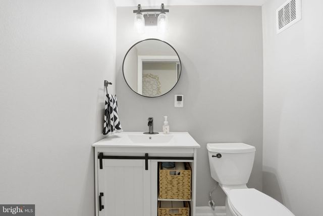 413 APPLETREE DR NE, Leesburg, VA 20176