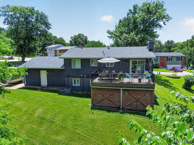 5 Golden Oak Court, Twin Oaks, MO 63088