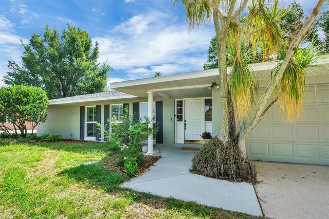 136 LAKE MARIAM ROAD SE, Winter Haven, FL 33884
