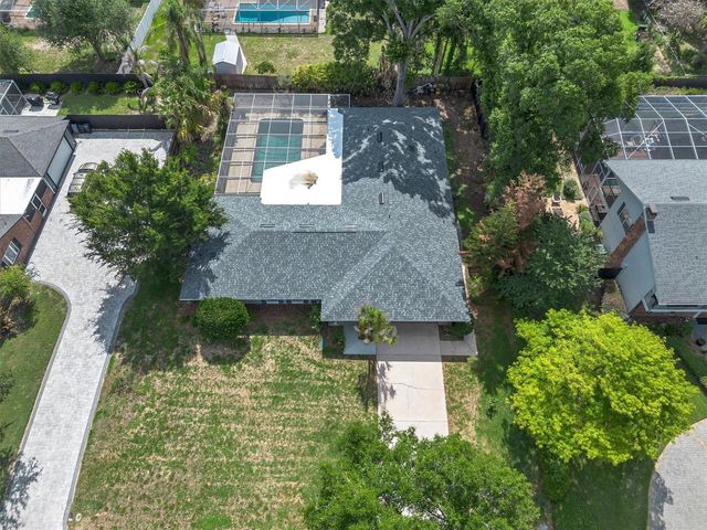 136 LAKE MARIAM ROAD SE, Winter Haven, FL 33884