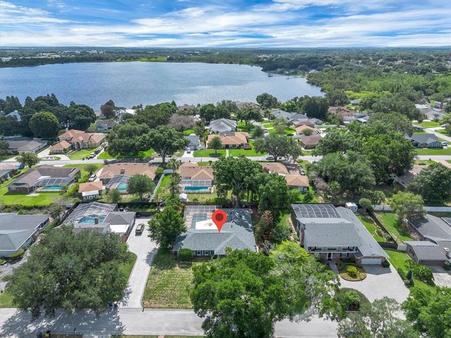 136 LAKE MARIAM ROAD SE, Winter Haven, FL 33884