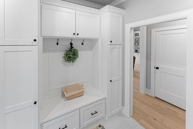 416 Deer Point Cove, Chandler, TX 75758