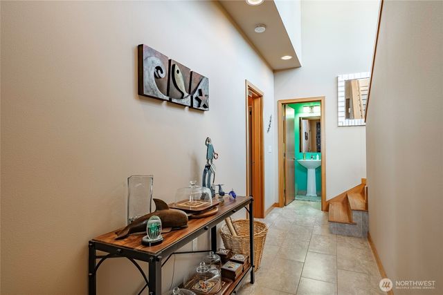 8285 Sunset Street, Blaine, WA 98230