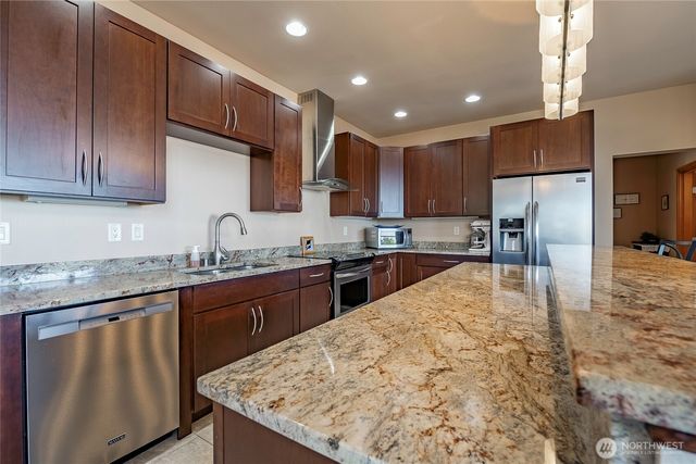 8285 Sunset Street, Blaine, WA 98230