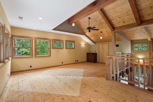 7910 Charlotte Pike, Nashville, TN 37221
