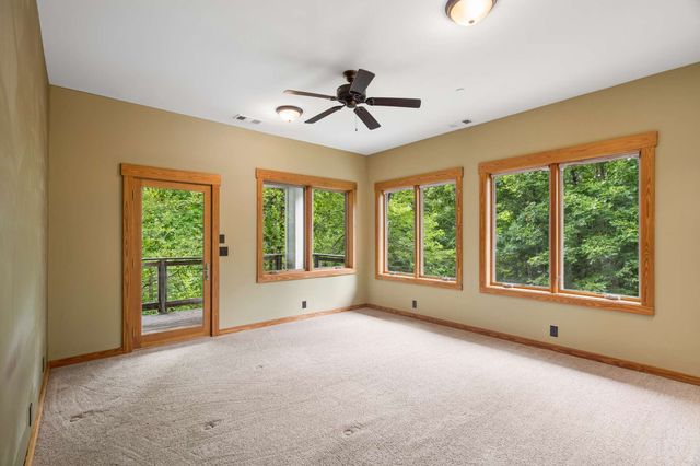 7910 Charlotte Pike, Nashville, TN 37221