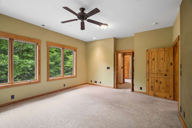 7910 Charlotte Pike, Nashville, TN 37221