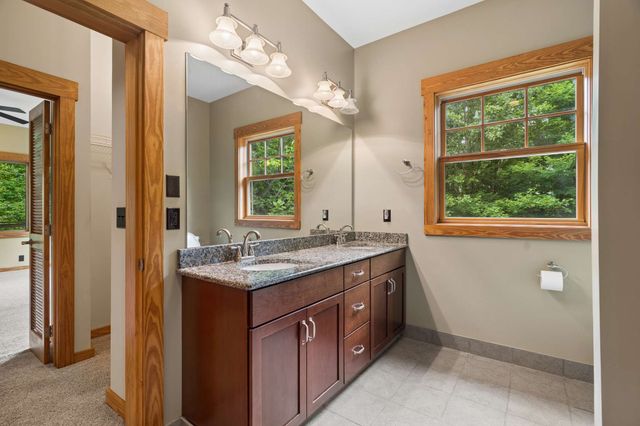 7910 Charlotte Pike, Nashville, TN 37221
