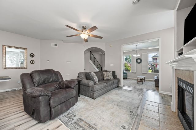 8502 GRIFFIN PARK DR, Memphis, TN 38018